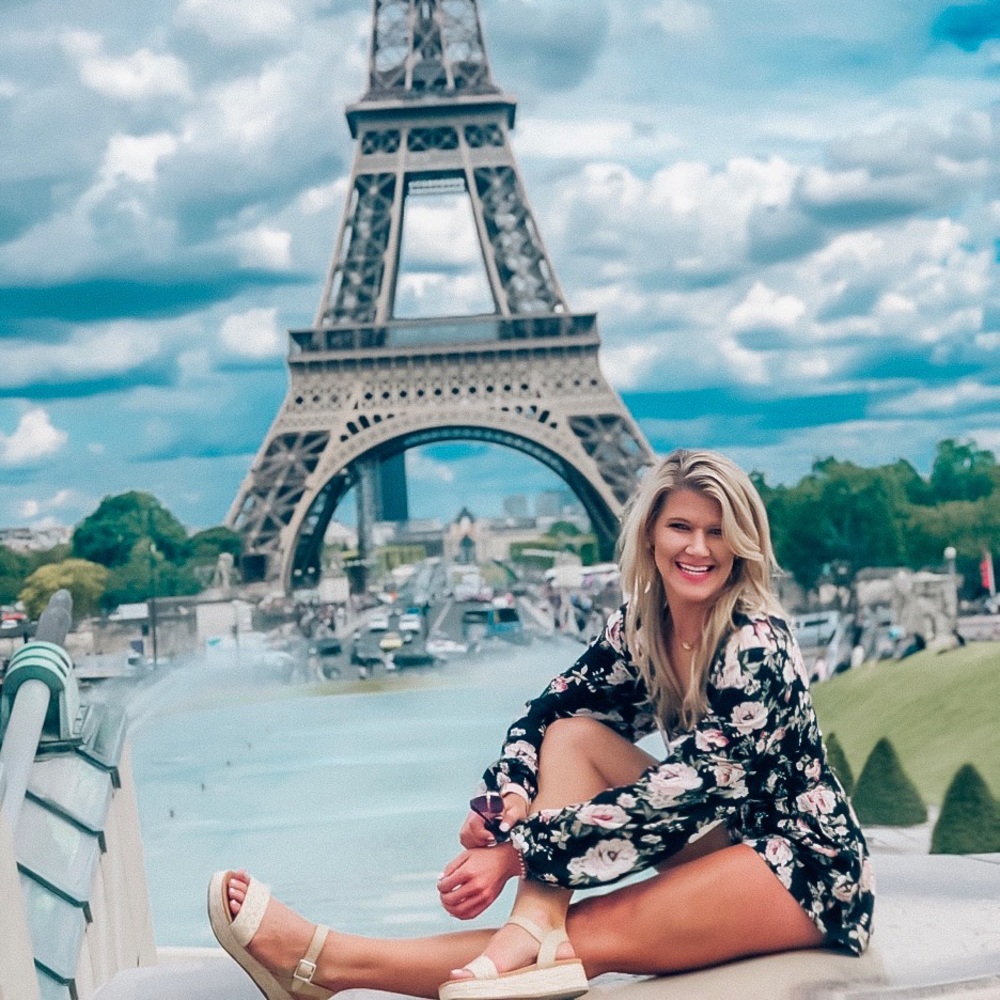 In 💗 with a lifestyle I can’t afford😊